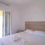 Potidaias Olives Tree Field House Apartmán *