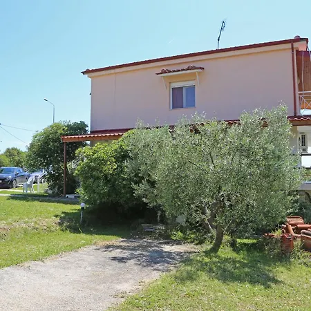 Potidaias Olives Tree Field House Apartmán *