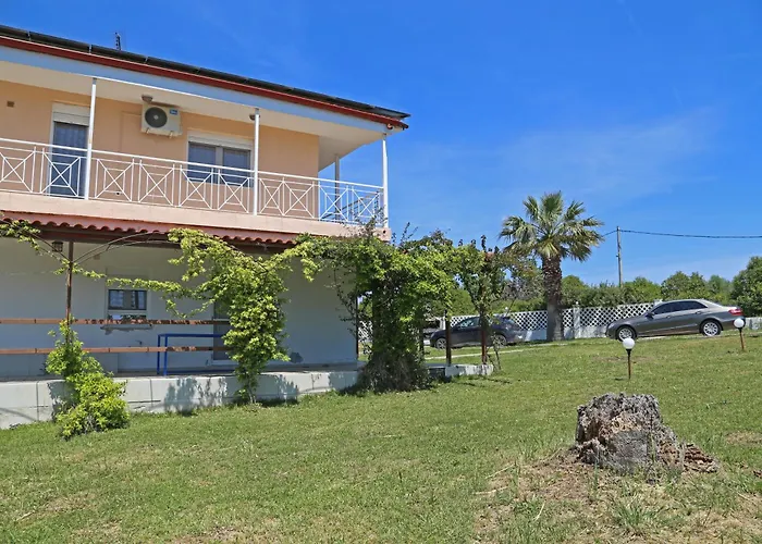 Lejlighed Potidaias Olives Tree Field House