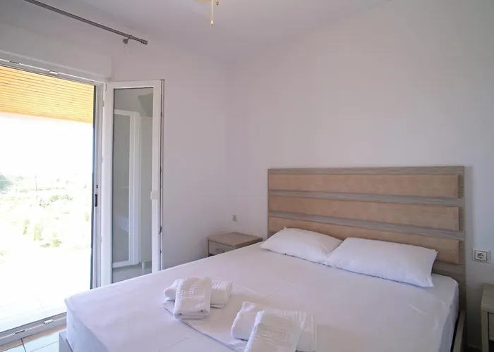Potidaias Olives Tree Field House Lejlighed *