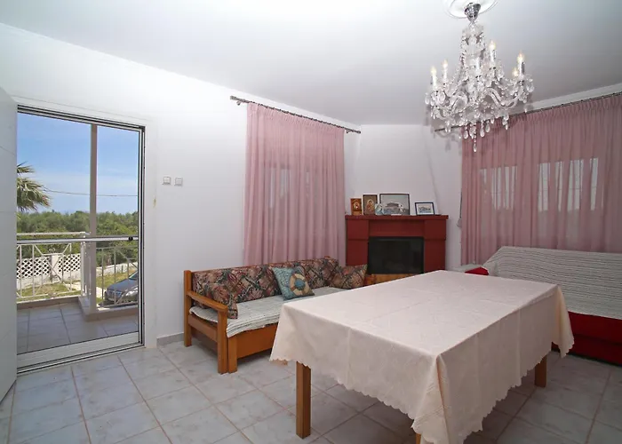 Lejlighed Potidaias Olives Tree Field House